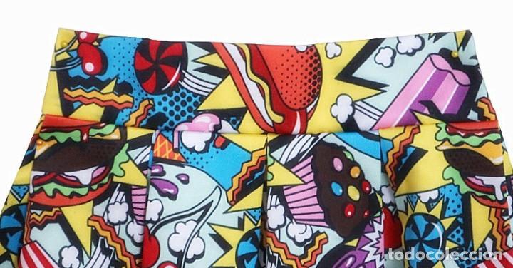 Nuevo: Falda dibujos multicolor talla M - Foto 2