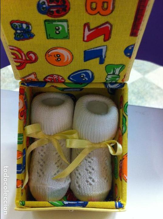 Nuevo: CAJA GUARDA PATUCOS DE BEBE PLATA DE LEY Y ESMALTE - Foto 2