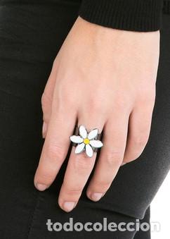 Nuevo: Anillo margarita Desigual - Foto 2