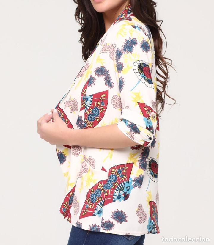 Nuevo: Chaqueta blanca estampada - Foto 2