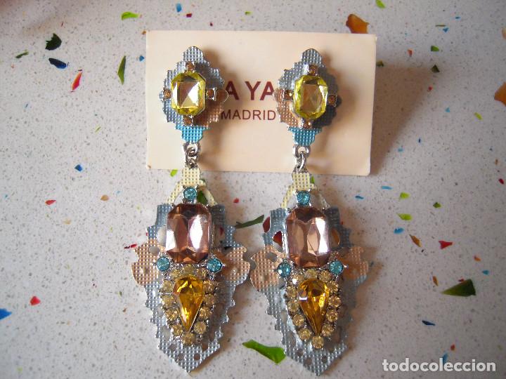 Nuevo: Pendientes largos multicolores - Foto 1