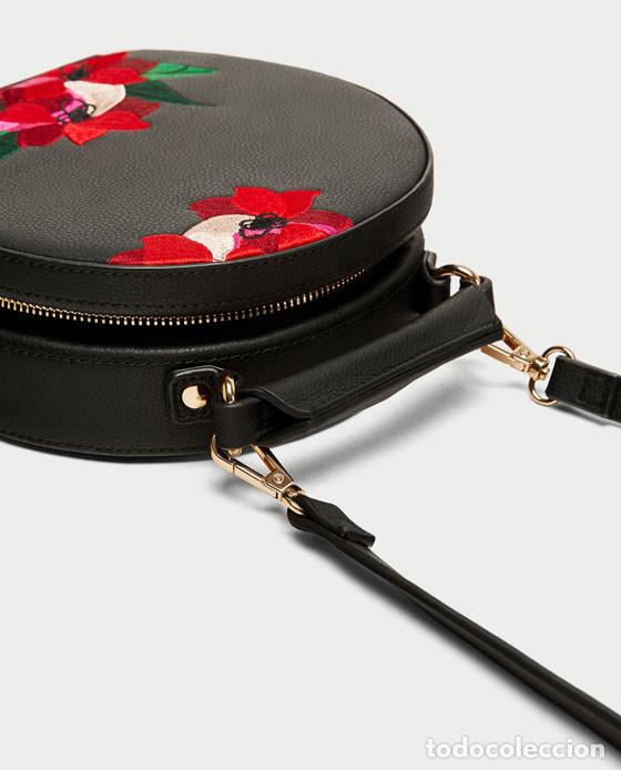 Nuevo: Bolso ovalado bordados - Foto 7