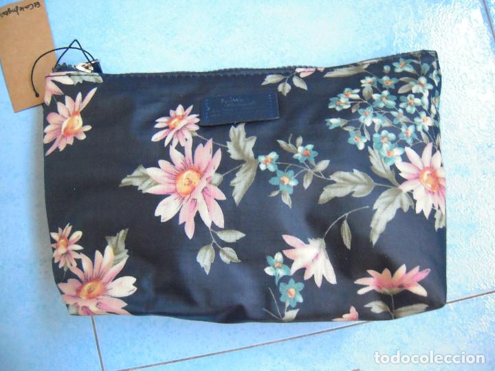 Nuevo: Neceser estampado flores - Foto 1