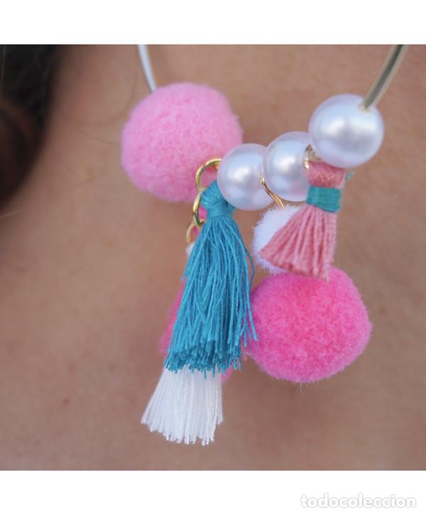 Nuevo: Pendientes aro plateados pompones, madro&ntilde;os y perlas - Foto 2