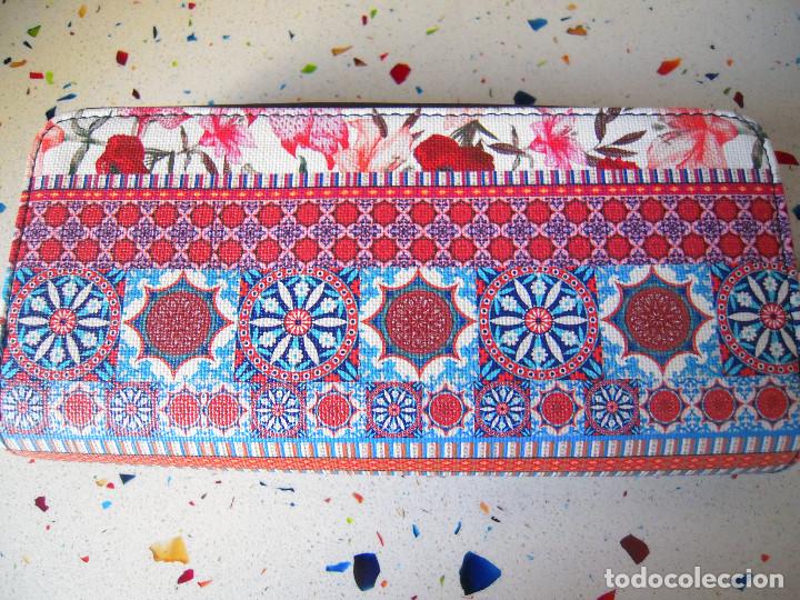 Nuevo: Cartera solapa y cremallera Desigual - Foto 2