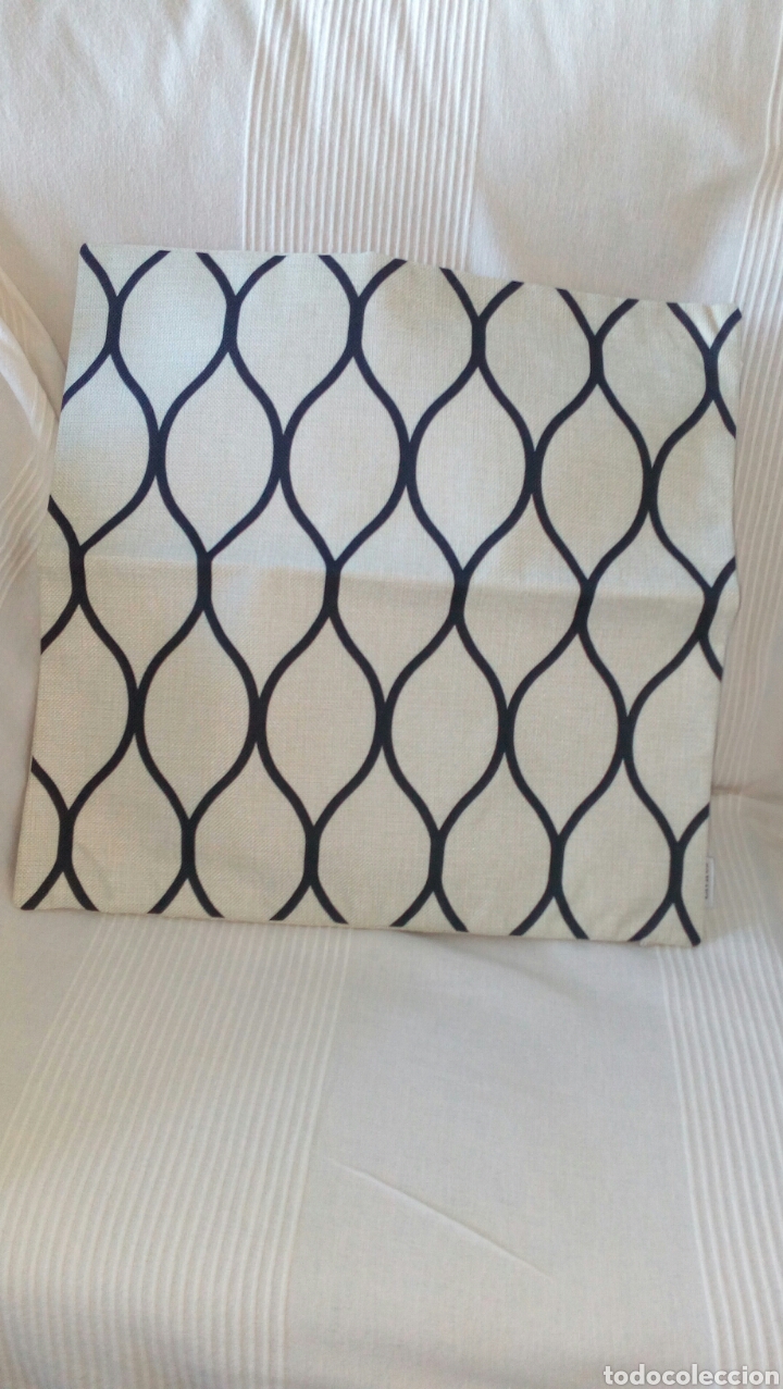 Nuevo: Dos fundas de lino y algodon 45x45. - Foto 1