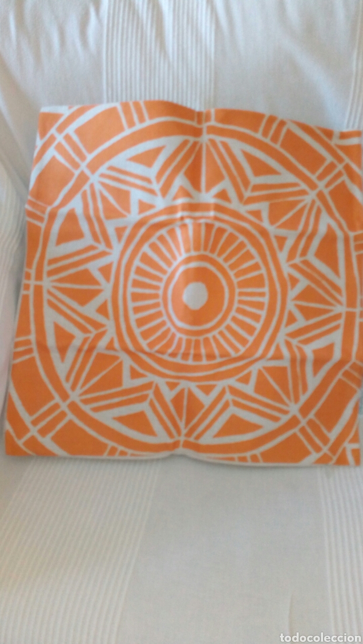 Nuevo: Funda para cojin de lino y algodon 45x45. - Foto 1