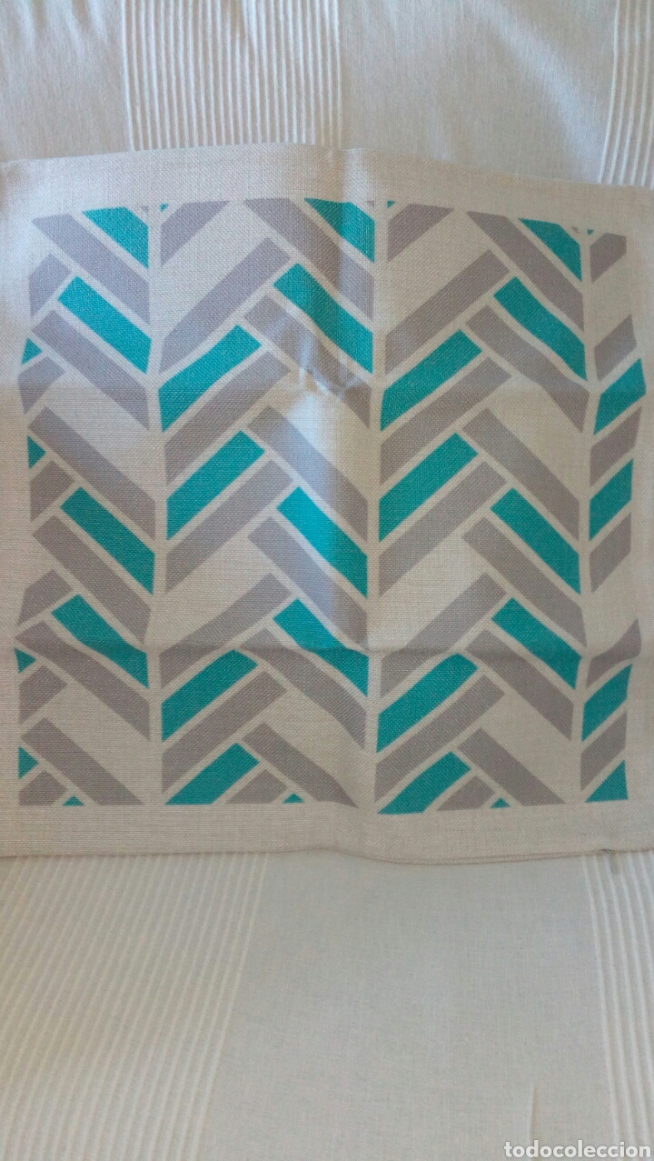 Nuevo: Funda para cojin de lino y algodon 45x45. - Foto 1