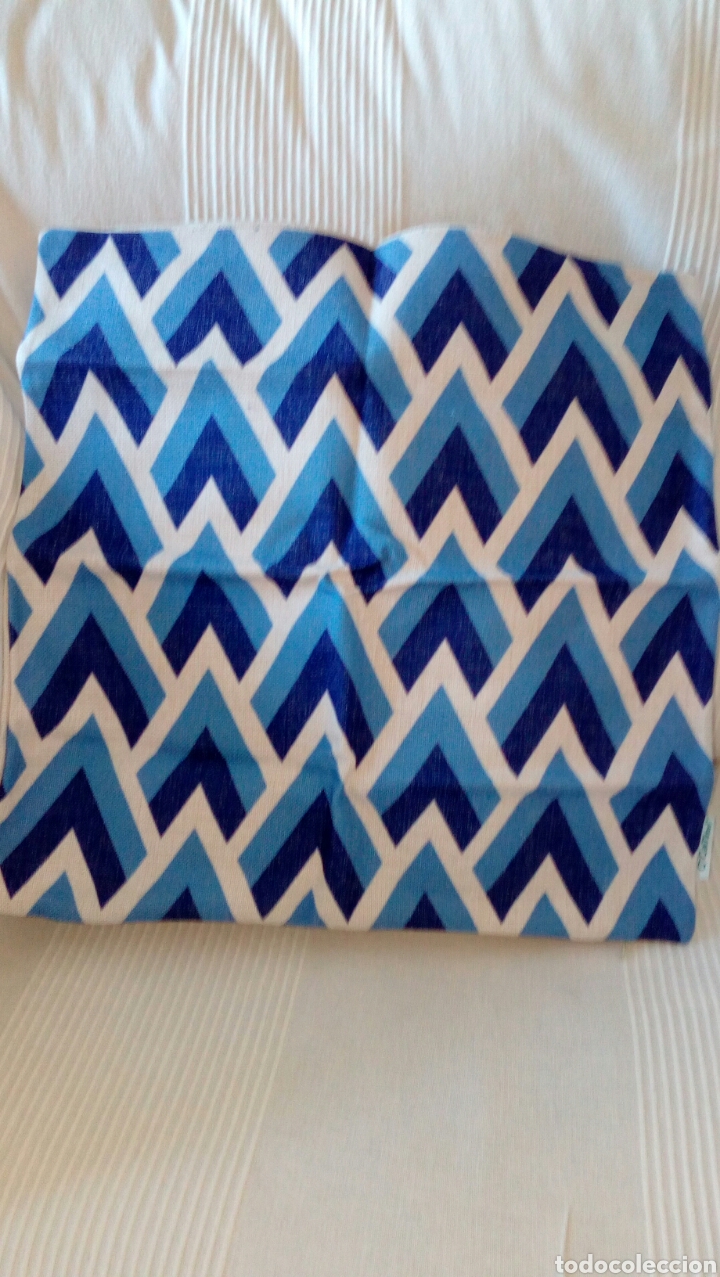 Nuevo: Funda para cojin de lino y algodon 45x45. - Foto 1
