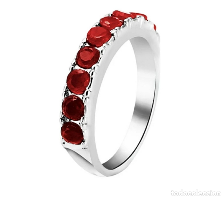 New: Anillo