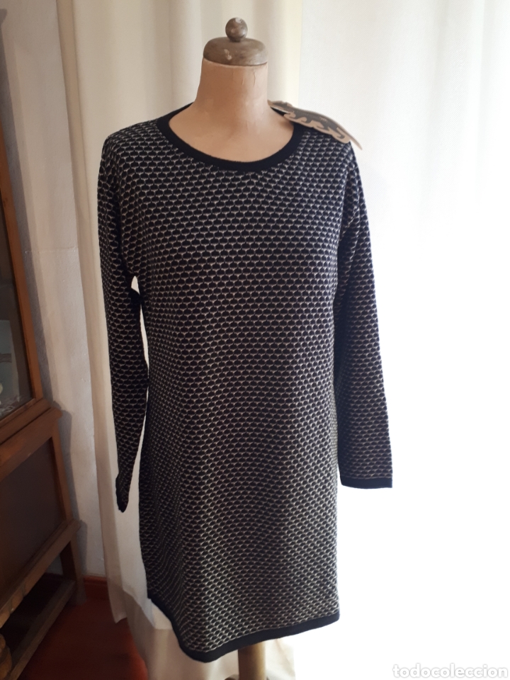 Nuevo: Vestido invierno Marcelinus talla L - Foto 1