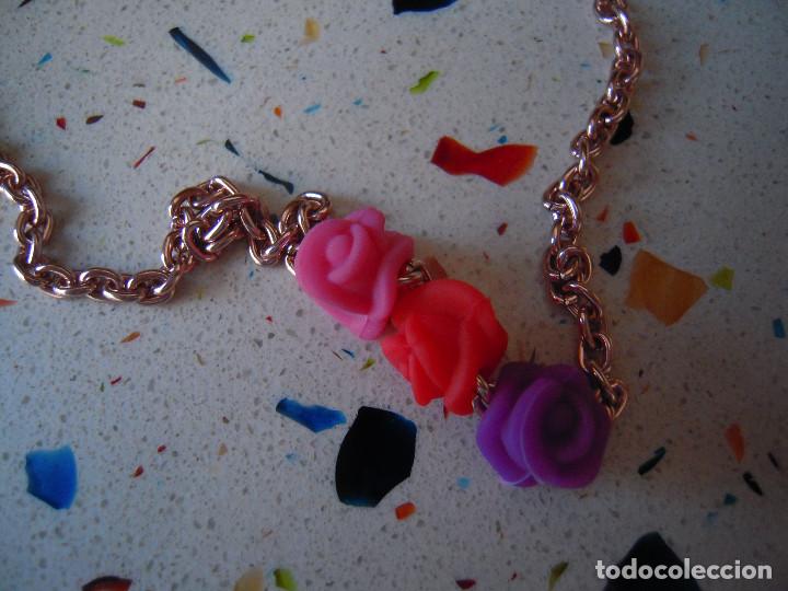 Nuevo: Collar dorado tres rosas - Foto 3