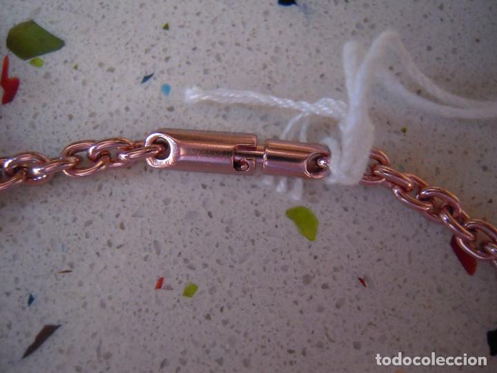 Nuevo: Collar dorado tres rosas - Foto 4