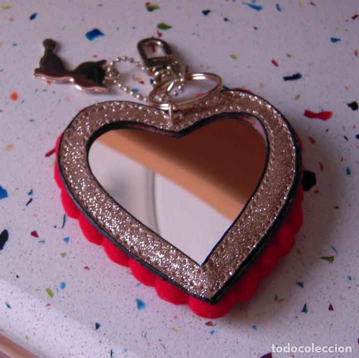Nuevo: Llavero rojo coraz&oacute;n pompones - Foto 2