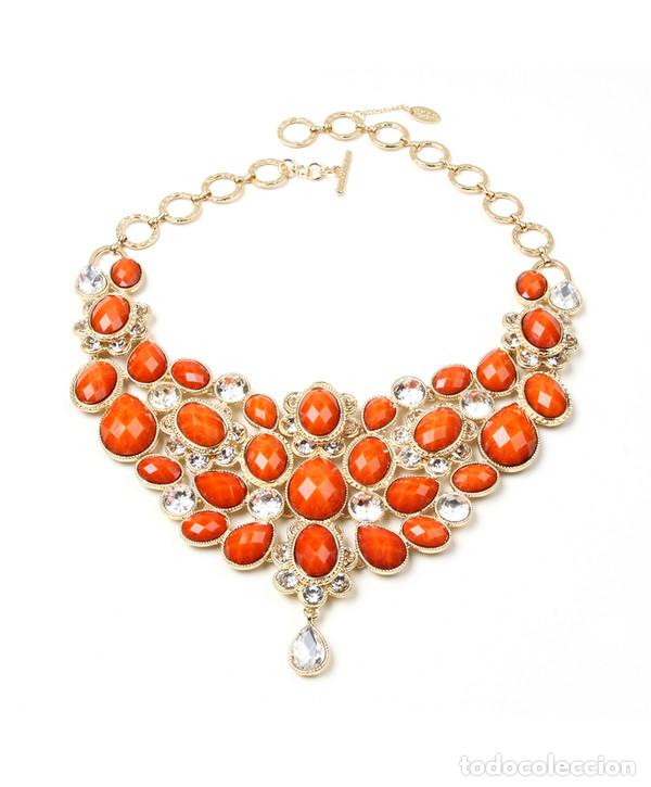 Nuevo: Collar color coral - Foto 1