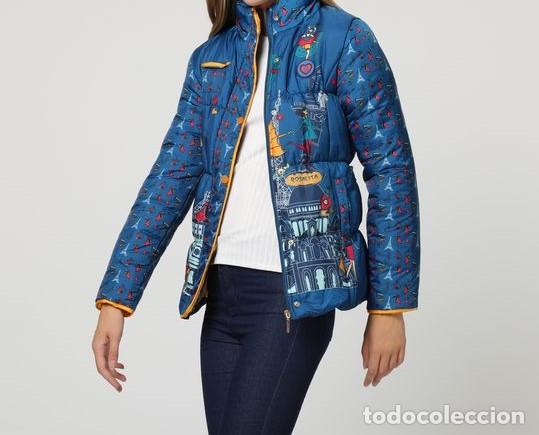 Nuevo: Anorak azul estampado multicolor Par&iacute;s talla S - Foto 3