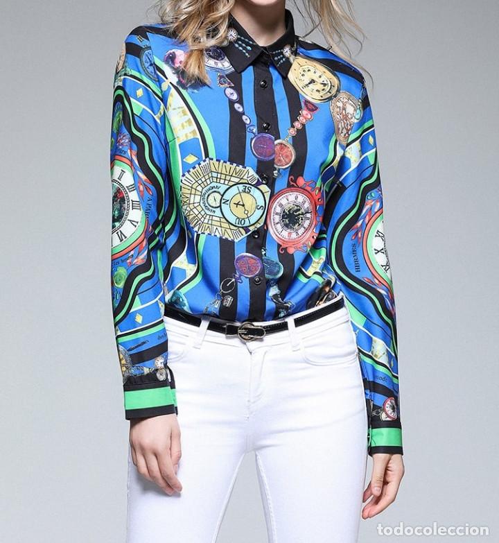 Nuevo: Camisa estampada relojes talla L - Foto 1