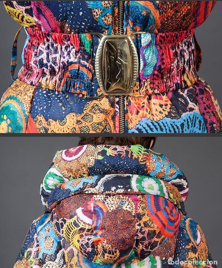 Nuevo: Parka acolchada multicolor talla M - Foto 6