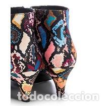 Nuevo: Botines print serpiente multicolor talla 38 - Foto 2