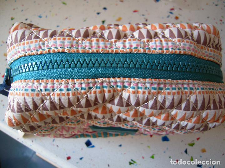 Nuevo: Neceser tela multicolor - Foto 3