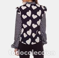 Nuevo: Blusa corazones y topos talla 40 - Foto 2