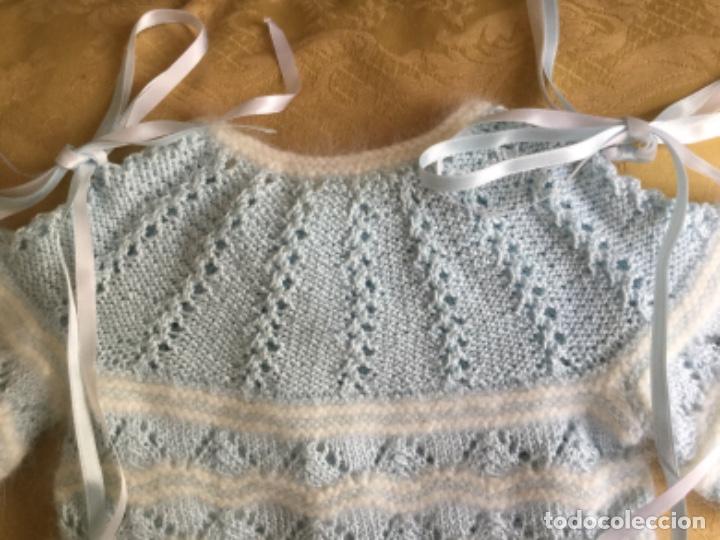Nuevo: JERSEY DE BEB&Eacute;  HECHO A MANO AZUL Y BLANCO - Foto 4