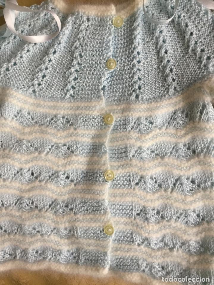 Nuevo: JERSEY DE BEB&Eacute;  HECHO A MANO AZUL Y BLANCO - Foto 10