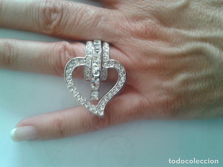 Nuevo: Anillo de bisuter&iacute;a con forma de coraz&oacute;n - Foto 1