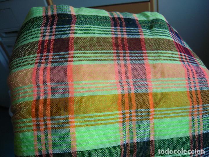 Nuevo: Toalla pareo cuadros multicolor - Foto 2