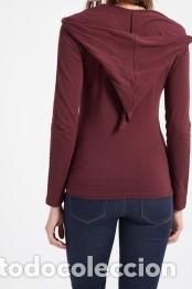 Nuevo: Camiseta con capucha burdeos talla L - Foto 2