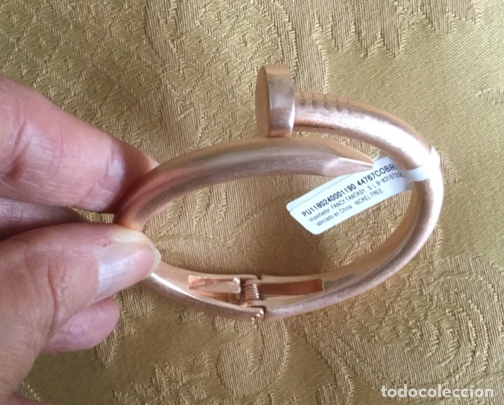 Nuevo: PULSERA DE METAL ORO ROSA CON FORMA DE CLAVO - Foto 7