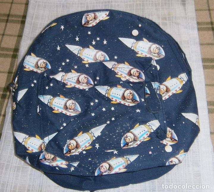 Neu: mochila infantil dibujo de naves espaciales nueva