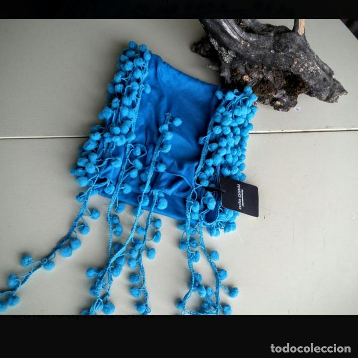 Nuevo: Fular azul borlas. Nuevo - Foto 3
