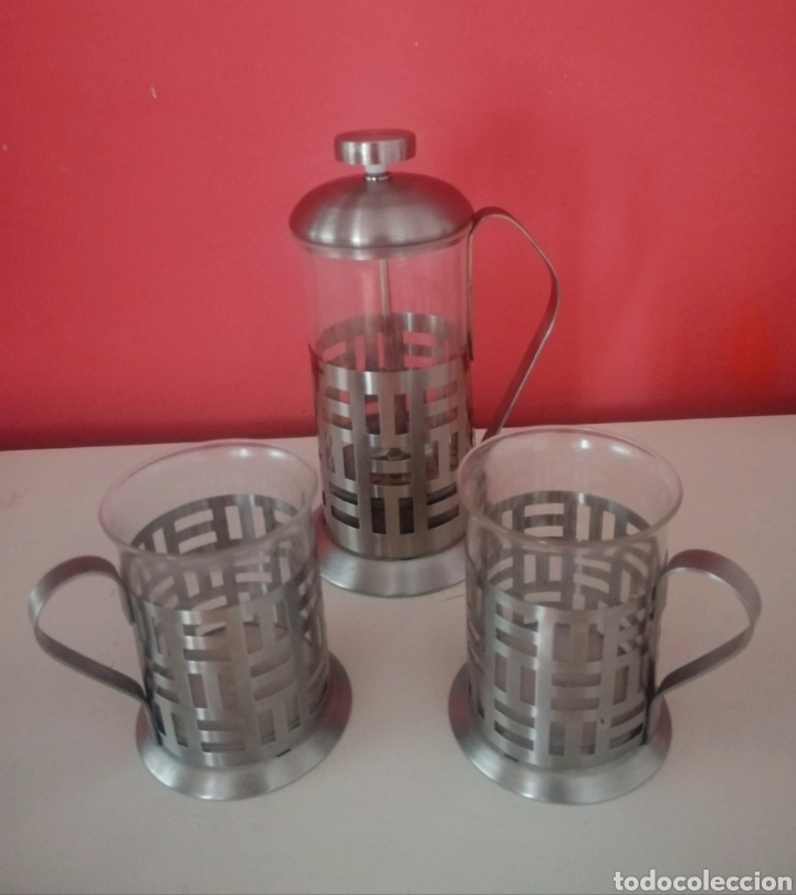 Nuevo: Cafetera/tetera francesa y tazas - Foto 1