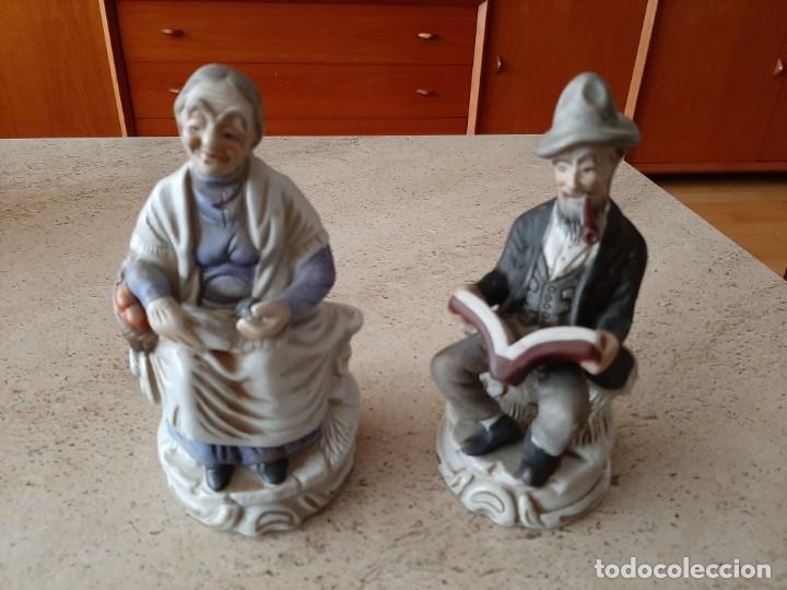 Nuevo: Pareja de ancianos de ceramica - Foto 1