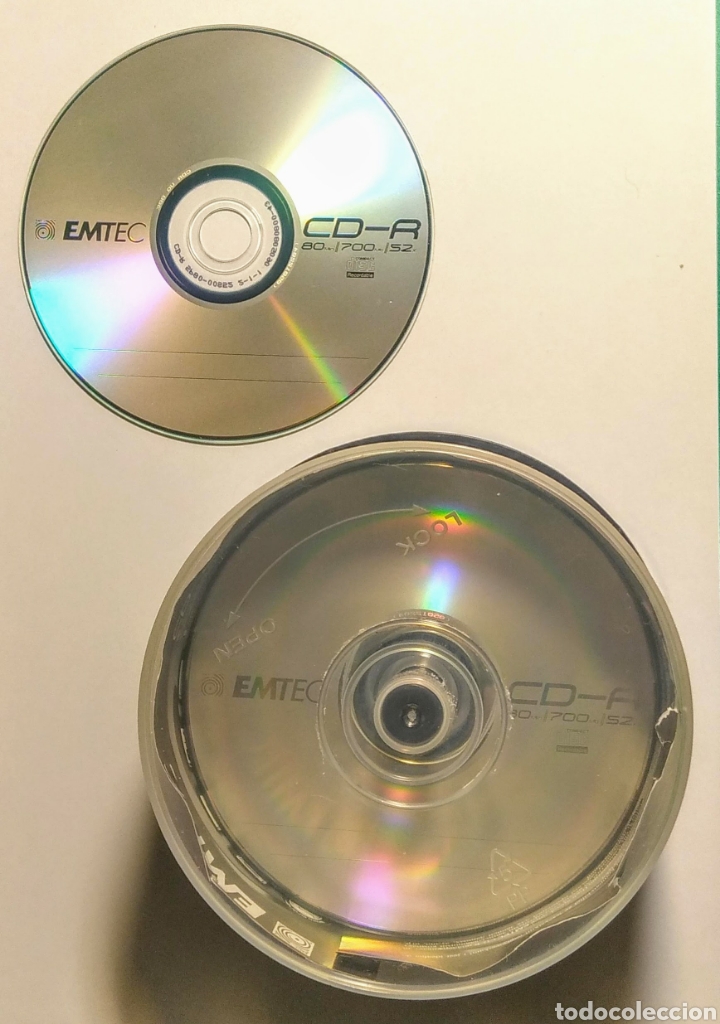 Nuevo: Lote 28 CDs grabables. Emtec. 80/700/S2. - Foto 2