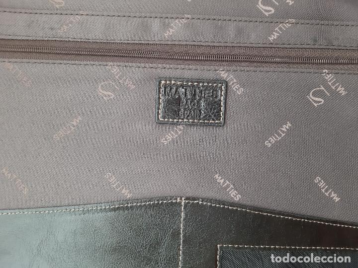 Nuevo: CARTERA PORTADOCUMENTOS DE PIEL NUEVA A ESTRENAR  MULTIPLES COMPARTIMENTOS MARCA MATTIES - Foto 4