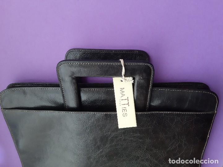 Nuevo: CARTERA PORTADOCUMENTOS DE PIEL NUEVA A ESTRENAR  MULTIPLES COMPARTIMENTOS MARCA MATTIES - Foto 10