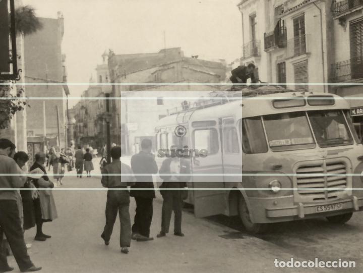 Neuf: CALLE ZARAGOZA Y AUTOBUS FRENTE A COREOS CASTELLON