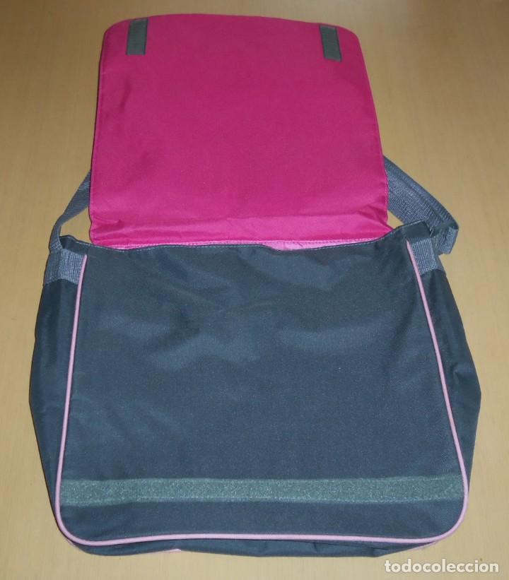 Nuevo: Bolso Bandolera HELLO KITTY - &iexcl;A ESTRENAR! - Foto 3