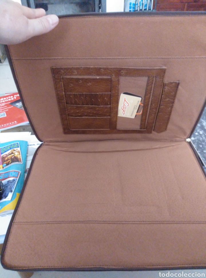 Nuevo: Porta documentos en piel con cremallera - Foto 10
