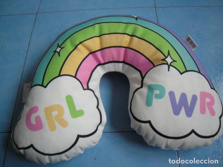 Nuevo: Almohadilla cervical Power Girl multicolor - Foto 2