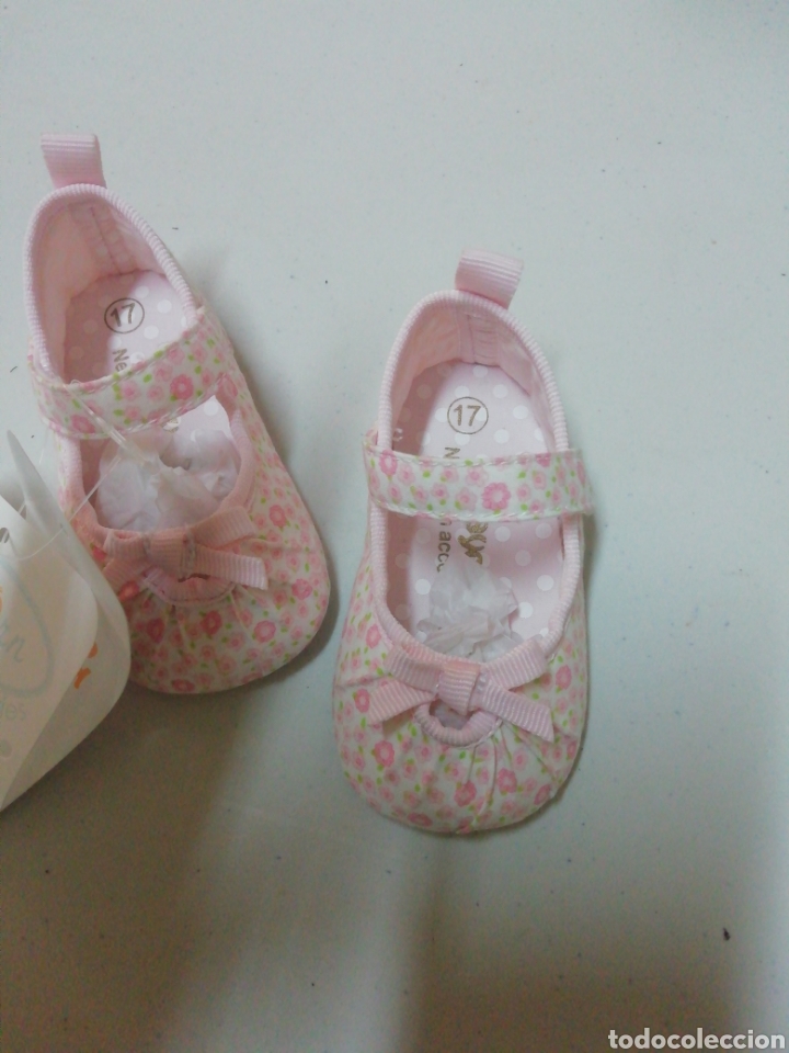 Nuevo: Zapato de bebe talla 17 - Foto 4