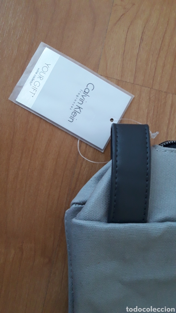 Nuevo: NECESER SIN ESTRENAR DE CALVIN KLEIN - Foto 2