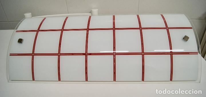 Nuevo: plaf&oacute;n de cristal en blanco y rojo - Foto 1