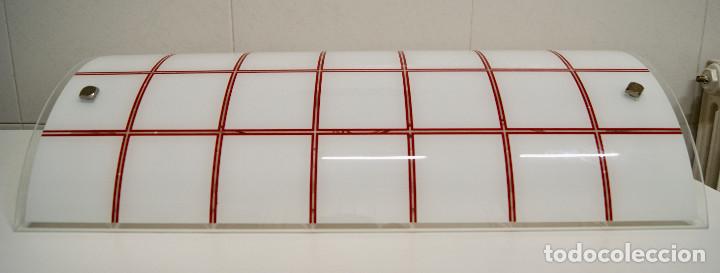 Nuevo: plaf&oacute;n de cristal en blanco y rojo - Foto 2