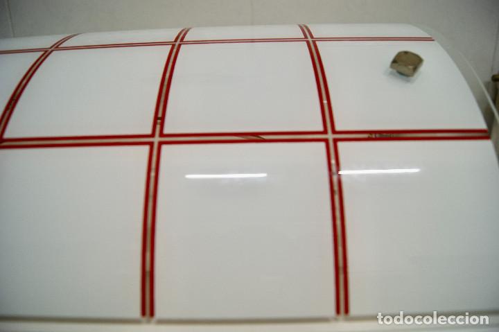 Nuevo: plaf&oacute;n de cristal en blanco y rojo - Foto 5