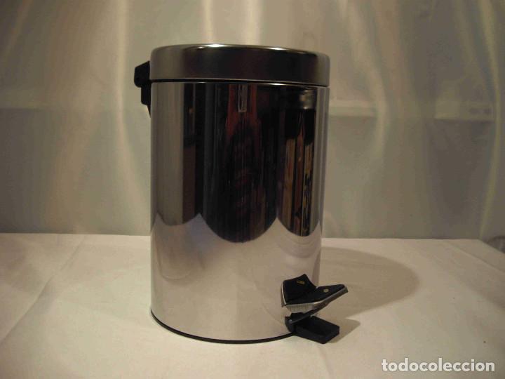 Nuevo: MINIPAPELERA CROMADA - Foto 1