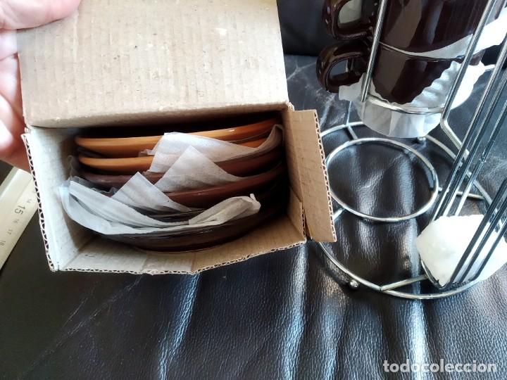 Nuevo: Juego de caf&eacute; con portacapsulas. NUEVO. - Foto 3