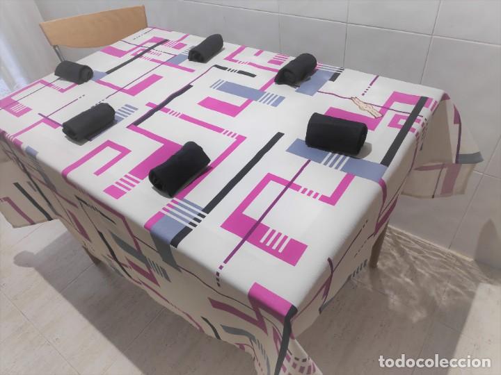 Nuevo: Mantel y servilletas para 6 personas - Foto 3
